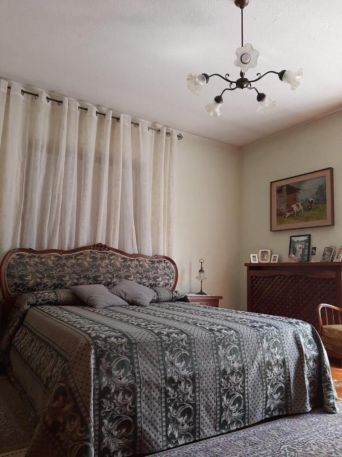 Bed and Breakfast Les Hirondelles Fenis Exterior foto